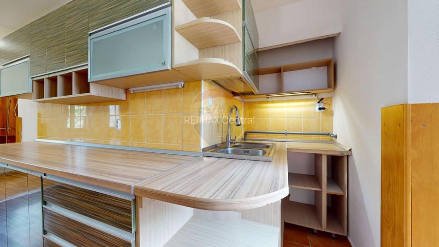 De închiriat: apartament 4 camere pe 2 nivele - 6