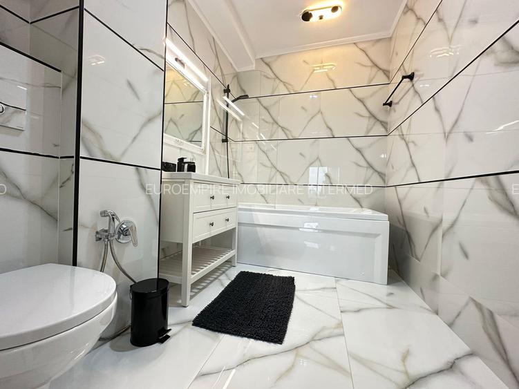 Apartament de închiriat cu 4 camere, zona Faleză Nord - 7