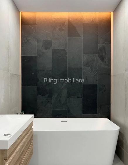 Apartament Central, 2 camere, 2 locuri de parcare, Zona Centrala - 7