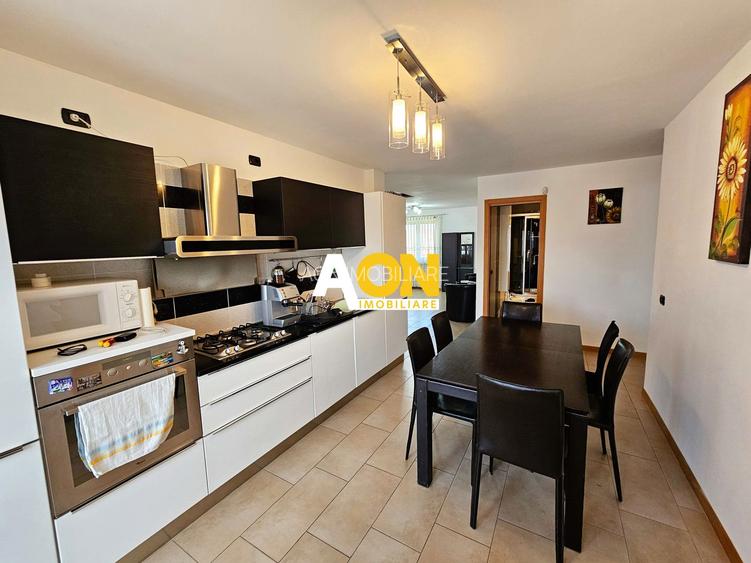 Casa 7 camere, garaj dublu, finisaje lux, 629 mp teren,zona Prefectura - 10