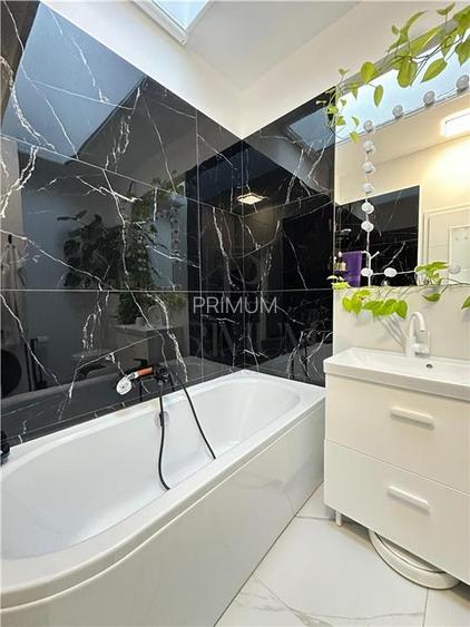 Sacalaz- mobilat si utilat complet- panouri solare - 2