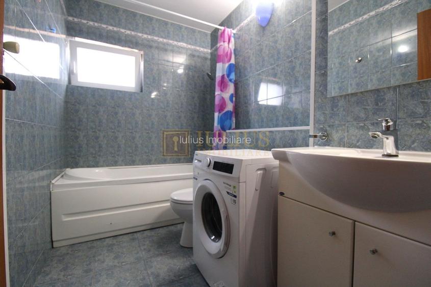 Aradului; decomandat, bucatarie inchisa. Parcare privata inclusa. - 17