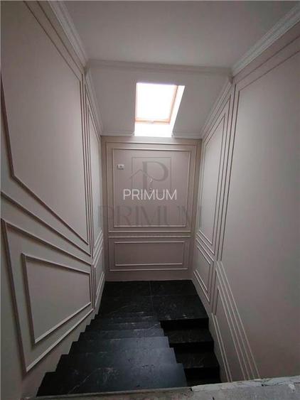 Casa Individuala - RONAT - Dormitor la parter - bucatarie separata. - 12