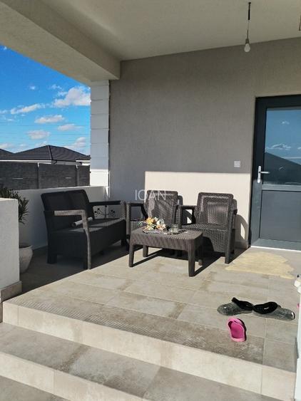 Casa de vânzare stil mediteranian - 12