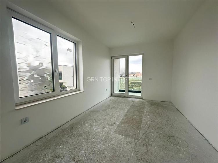 Duplex 4 camere 250mp teren zona Selimbar - 2