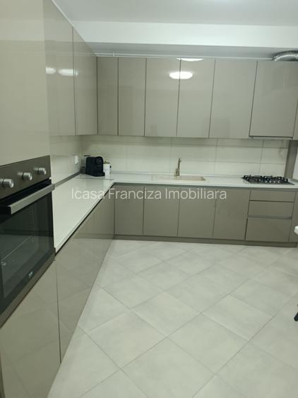 Ap 3 camere decomandat – 260 mp total | Parcare subterană 5 mașini | Curtea 80mp - 2