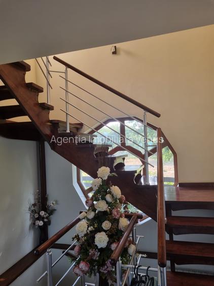 Casa la cheie zona rezidentiala in oras - 8