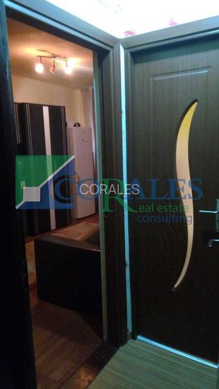 Calea Buziasului. O camera. Bloc izolat. Ideal pentru investitie. - 5