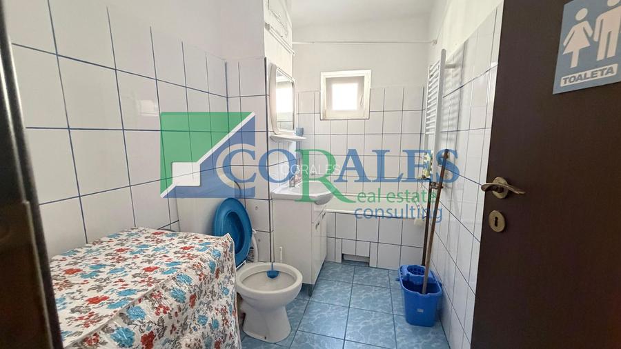 Intermediar. Centrala proprie, mobilat si utilat. Disponibil imediat. - 12