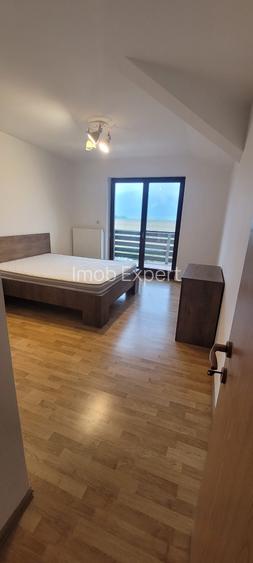 Inchiriez casa (parte din 6 case insiruite) in Ghimbav, str. Zambilei - 7