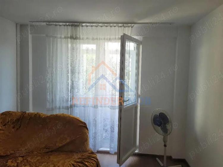 Vanzare apartament 2 camere zona Drumul Taberei - Metrou Raul Doamnei - 2