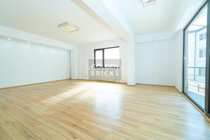 Piata Victoriei | Imobil individual | 12 incaperi  |Metrou 5 minute - 12