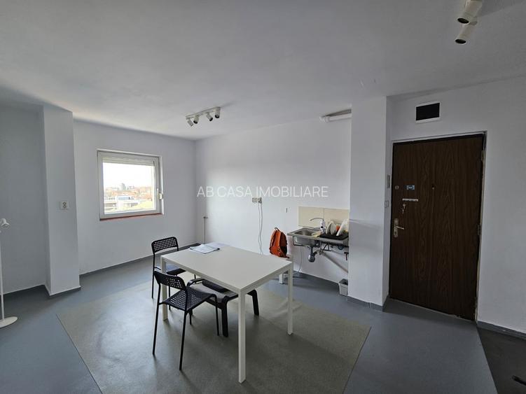 Apartament 3 camere,  et. 10, Complexul Studențesc, Timișoara, comision 0% - 3
