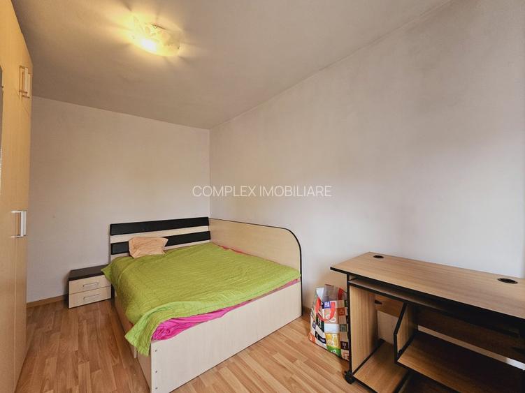 Timpuri Noi metrou la scara blocului | Vedere mixta | Apartament spațios - 12