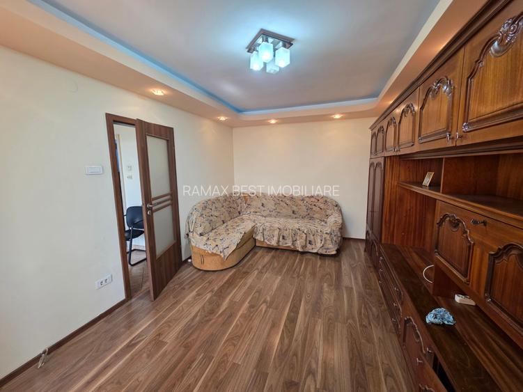 Theodor Pallady, 5 minute metrou 1 Decembrie 1918, pe Becatei, bloc reabilitat - 13