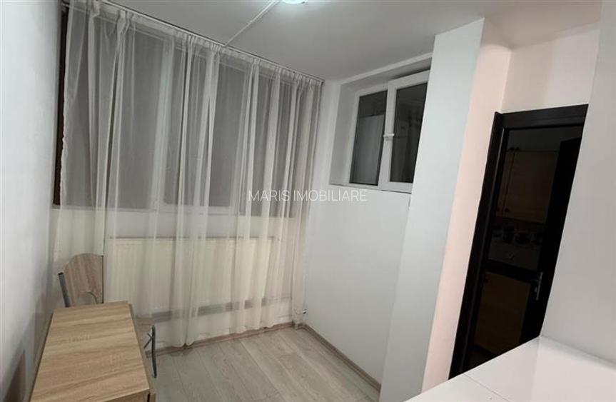 Inchiriere garsoniera amenajata in Tudor etaj 1 - 3