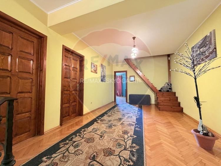 Vânzare vilă 270 mp utili și teren 1.110 mp, Galați Central - 15