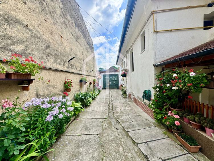Apartament la casa cu 3 camere, 72mp utili + pivnita si magazie (30mp) - 24