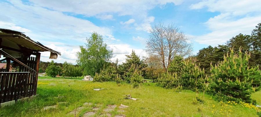 Teren in localitatea Reci,langa lacuri