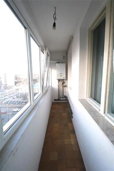 Apartament 2 camere, centrala proprie, zona Torontalului - 4