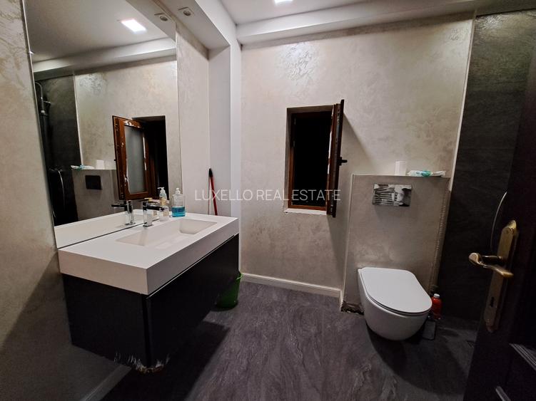 APARTAMENT 5 CAMERE CU SCARA INTERIOARA IN VILA - ANVELOPATA TERMIC ANUL CURENT - 54