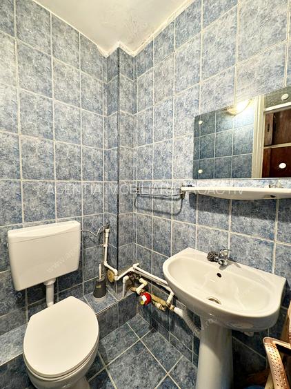 Apartament 3 camere decomandat, spatios, situat in cartierul Mazepa 2. - 9