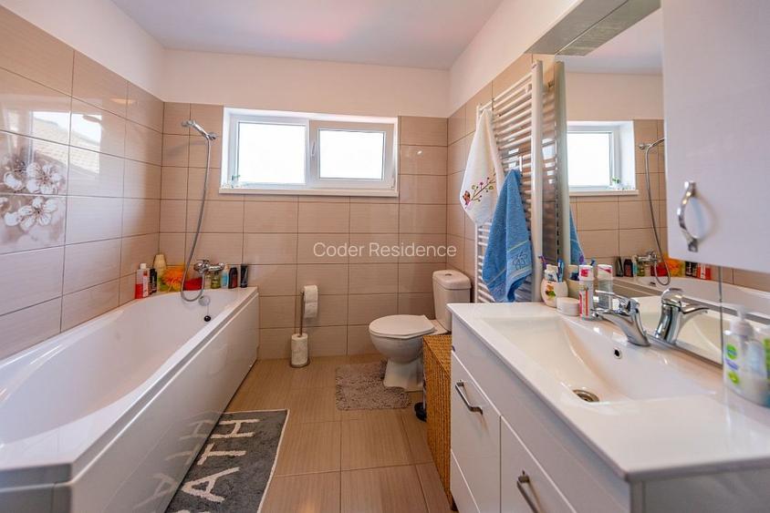 Case Individuale 4 Camere 165MP de Vanzare In Ansamblul Coder Residence Brasov - 16