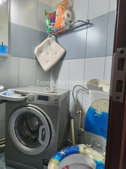 Drumul Sarii Al. Botorani 3 Camere Decomandat bloc 1989 et. 3, 76mp - 11