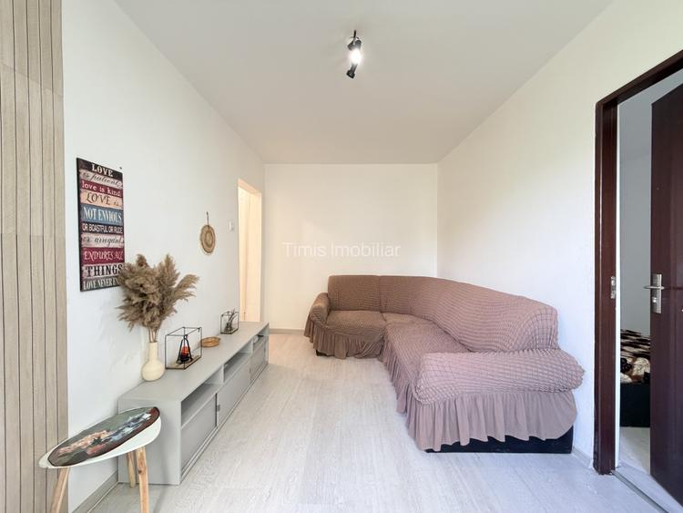 Apartament 3 camere, Sagului - Gimnaziala Nr.2 | Com 0% - 2