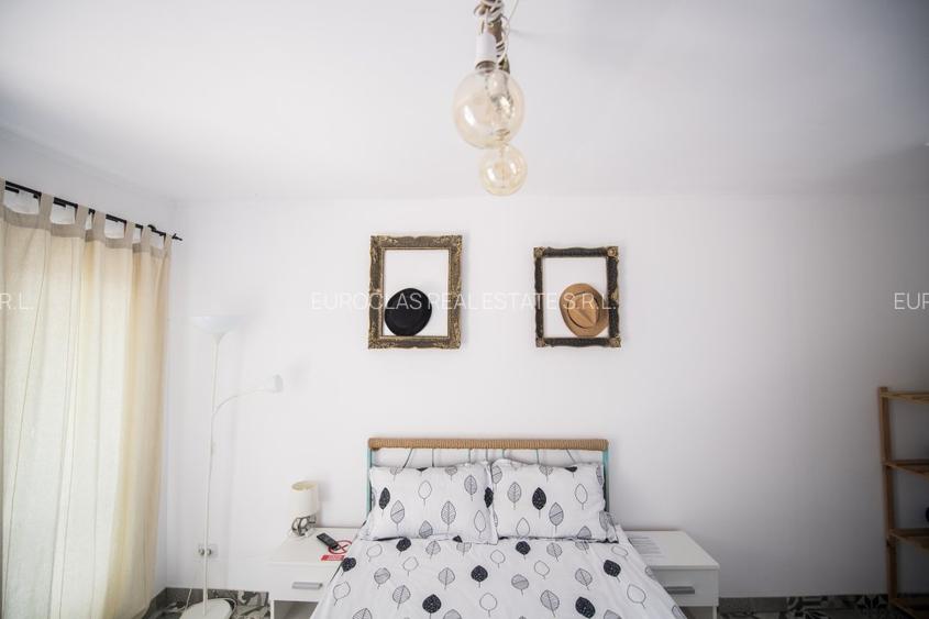 Exclusiv! Pensiune 6 camere - Vama Veche - Centru - 239.000 euro  (Cod E8) - 49