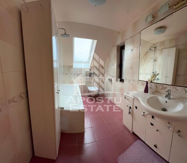 Casa individuala de inchiriat, curte proprie, garaj, in Giroc - 22