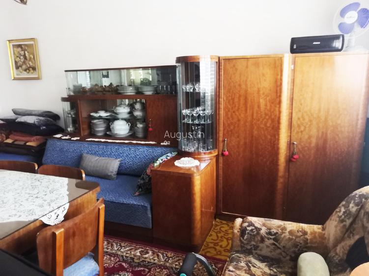 Proprietate unică în Reghin – 1,5 ha intravilan + 2 case locuibile + utilități  - 13
