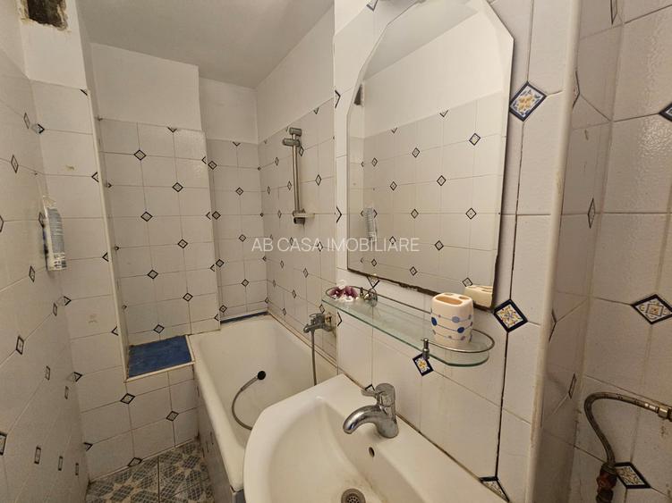 Ap. deosebit, 1 cameră, 31 mp, et. 4 din 5, decomandat, termoizolat, Soarelui - 13