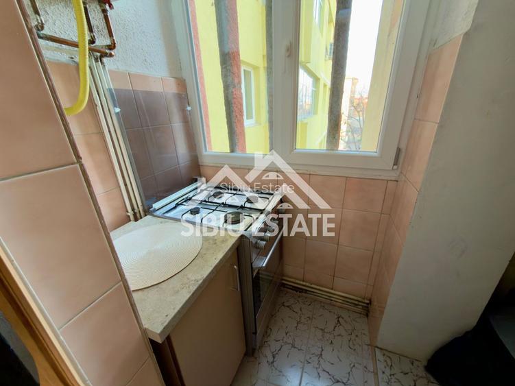 Apartament 2 camere de închiriat Ștrand Sibiu Balcon generos - 6