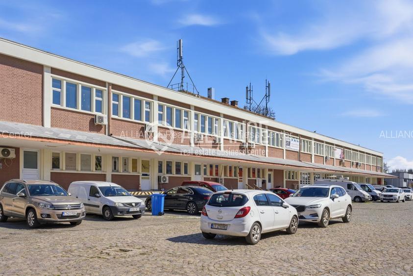 FALEZA NORD cladire multifunctionala 4600 mp cu acces din Bdul Mamaia! - 3