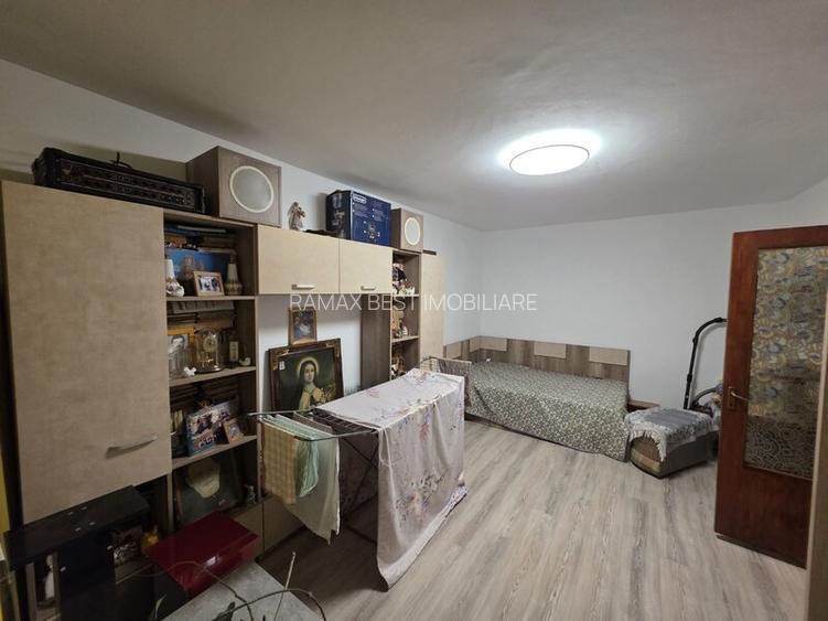 Theodor Pallady, 5 minute metrou 1 Decembrie 1918, pe strada Becatei - 10