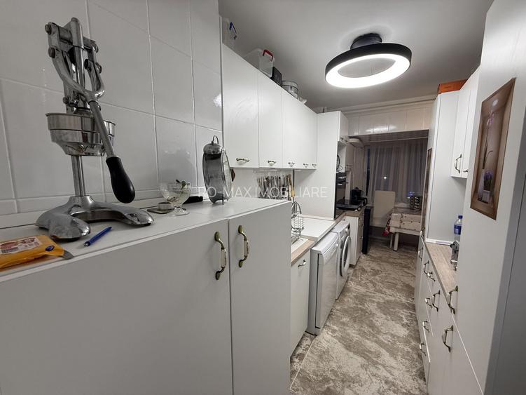 Ap 3 cam 90 mp -cu balcon - et 1- mobilat/utilat+loc parcare - 11