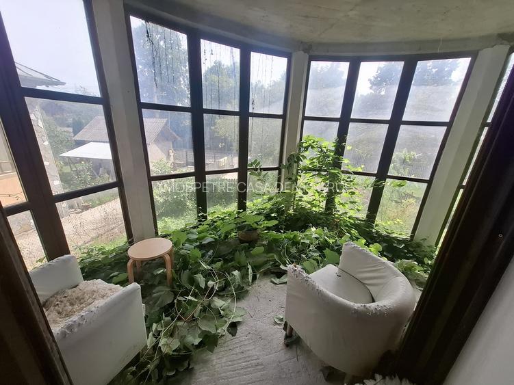 Fieni (Dambovita) Vand Casa cu 6 camere, P+Etaj+M - 2