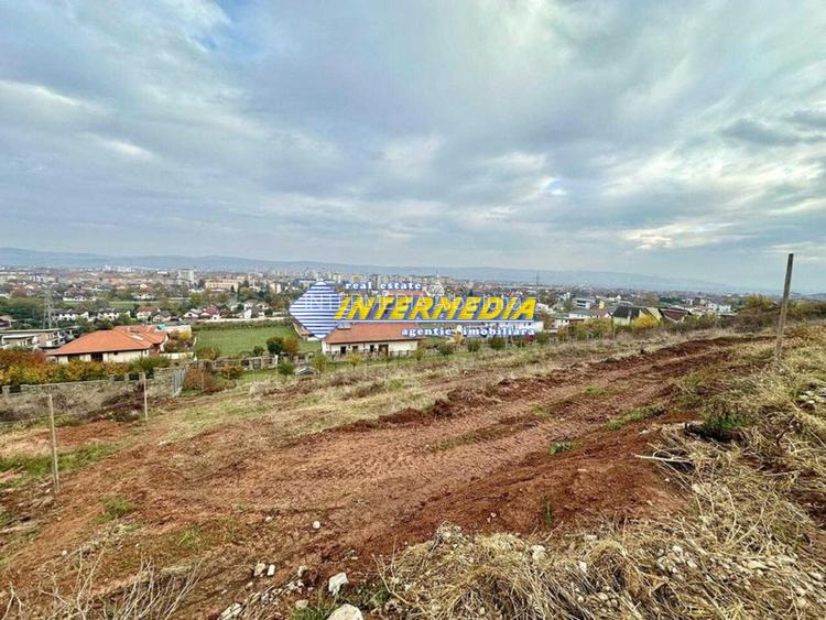 Teren intravilan 1068 mp cu toate utilitatile in Cetate - 2