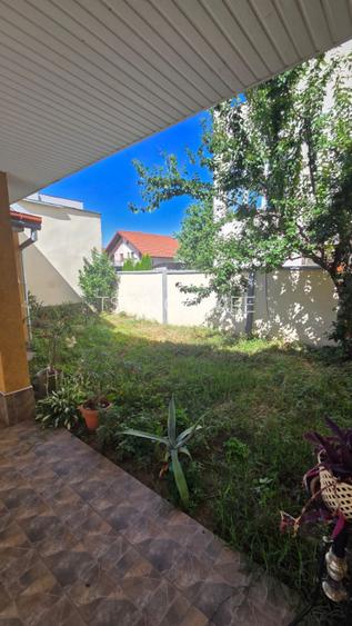 Casă cu etaj de vânzare – Strada Bujorului, zona Piața Mare - 5