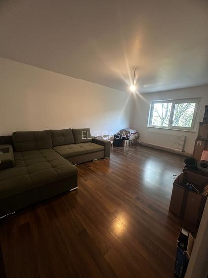 Apartament cu 3 camere, decomanddat, etajul 3/4, zona Nicolina - 3