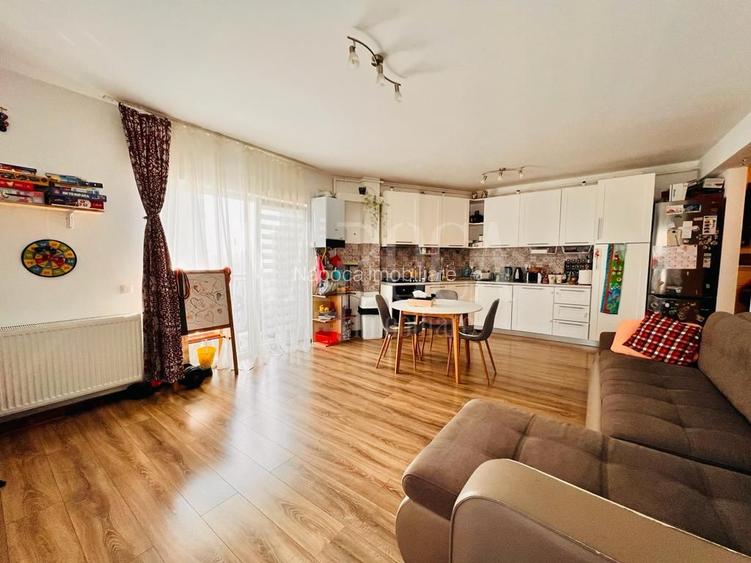 Apartament 2 camere de vanzare in Floresti - 2