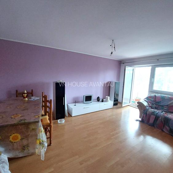 Apartament 3 camere si mansarda (zona Liceul nr.1 ) - 7