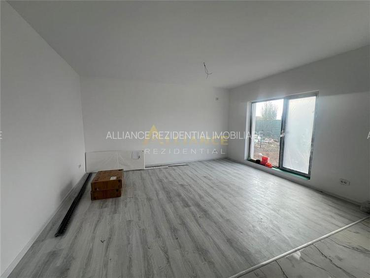 CASA INDIVIDUALA  -3 CAMERE-2 BAI - 6