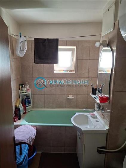 Royal Imobiliare - Vanzare apartament 3 camere zona Paltinis - 17