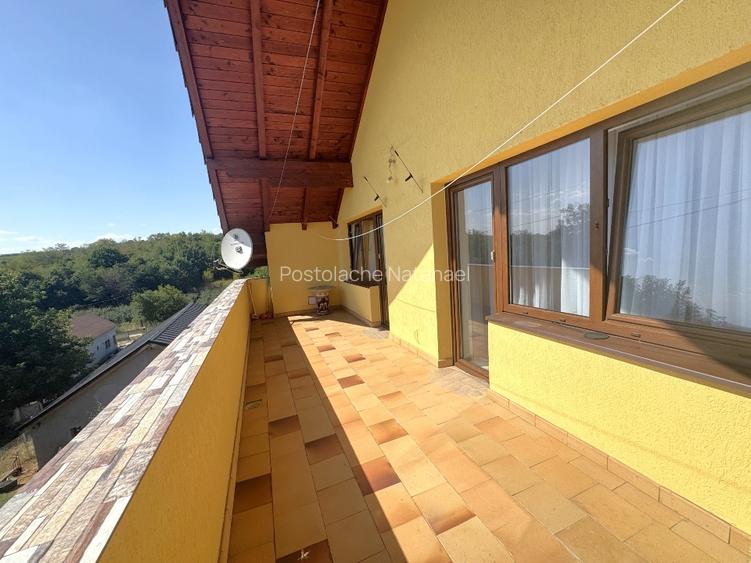 Casă de poveste pe 3 nivele cu 7 camere, 5 terase, locație și vibe de Toscana - 14