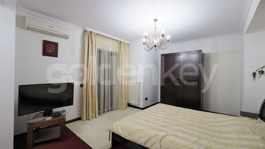 Vedere parc | Apartament spatios cu 4 camere, 3 bai | 240mpc - 11