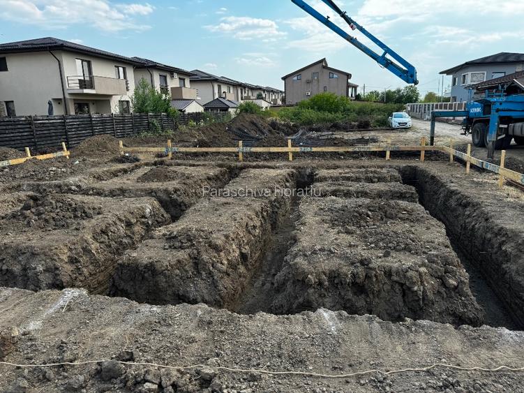 OERTA Vând casă la roșu Otopeni P+1, 183 mp construiți,teren 442  mp - 2