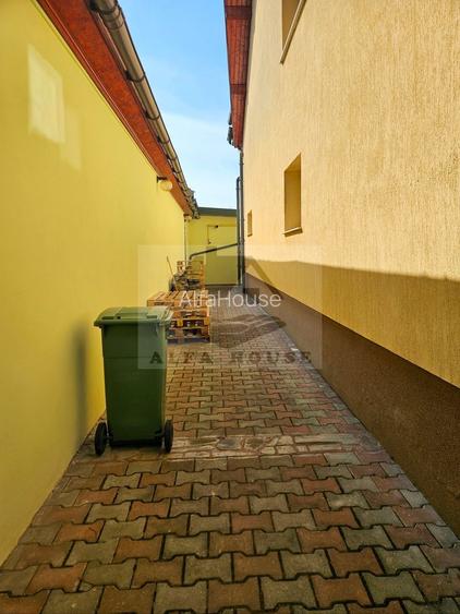 Casă plus Spațiu comercial 741 mp, Teren 906 mp Brasov - zona Blumana - 35