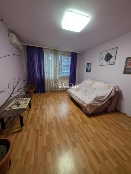 Ap. 3 Cam. (1977, centrala, boxa, parcare) - 400 m. metrou Ap. Patriei - 4